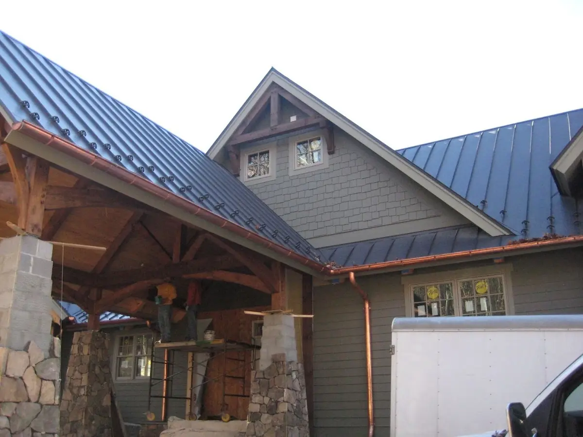 Craftsman Roofing team delivering quality roofing work in Carrolltown Road